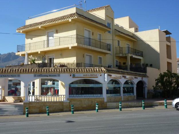 2b  , 1ba   in turre,  Costa de Almeria   - 59000  EUR