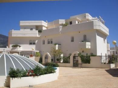 Chalet con 6 dormitorios se vende en Fuengirola, Costa del Sol