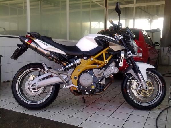 Aprilia shiver 750