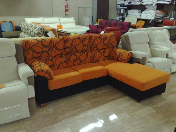 Sofa Chesslongue NUEVA 299  Tela a escoger