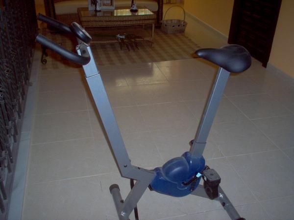 VENDO BICICLETA ESTATICA POR ESTRENAR