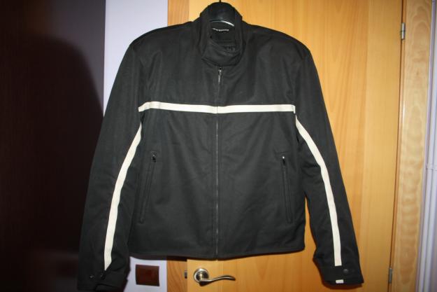 chaqueta alpinestars negra con protecciones. talla XXL