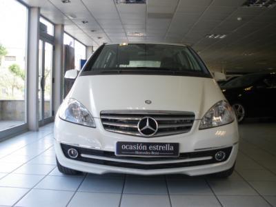 Mercedes-Benz CLASE A A 180CDI Elegance Aut