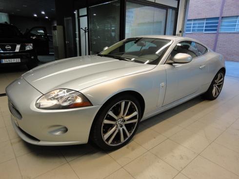 Jaguar XK 4.2 COUPE, AUT. 1 DUEÑO