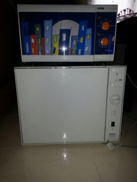 se vende lavavajillas pequeño + microondas + seis sillas de comedor URGE VENTA