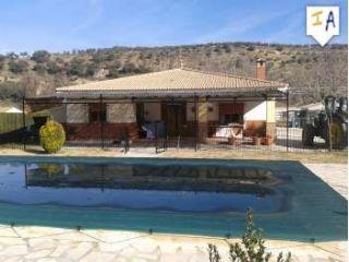 Chalet en venta en Castillo de Locubín, Jaén