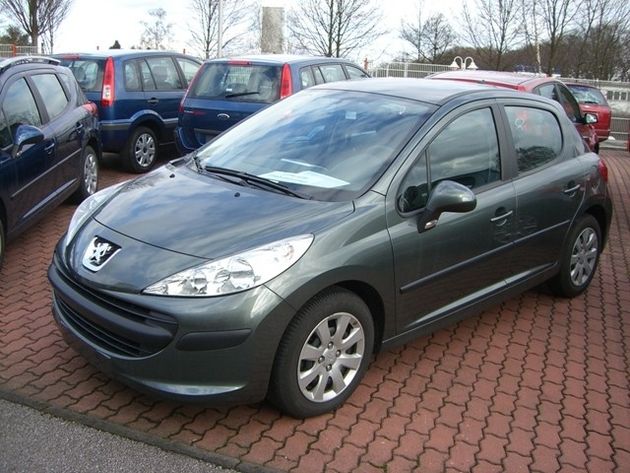 PEUGEOT 207  CC 1.6 VTI AUT.