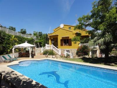 4b  , 2ba   in Oliva,  Valencia And Costa del Azahar   - 345000  EUR