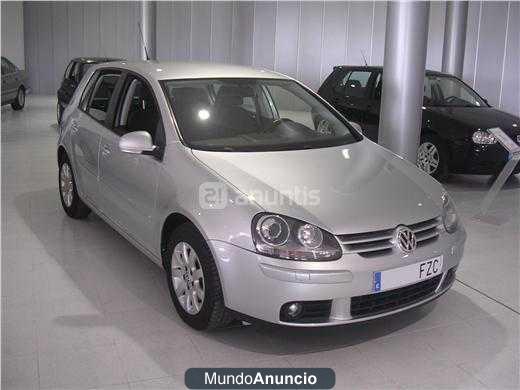 Volkswagen Golf 2.0 TDI 140cv Highline