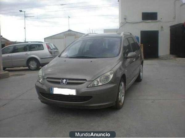 Peugeot 307 SW 2.0HDI 110 TECHO PANORAMIC