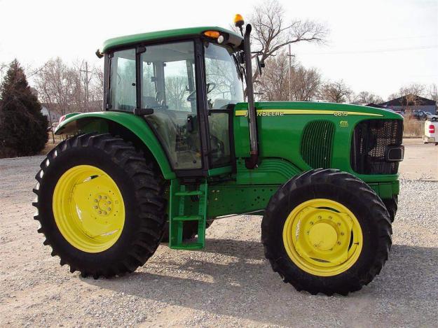 tractor JOHN DEERE 6615