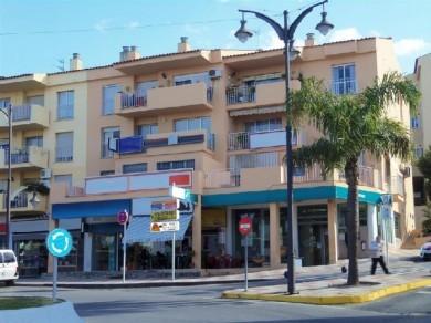 Apartamento con 4 dormitorios se vende en Alhaurin el Grande