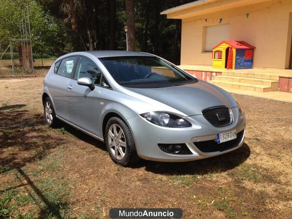 Vendo Seat León 1.6 102 C.V. Stylance