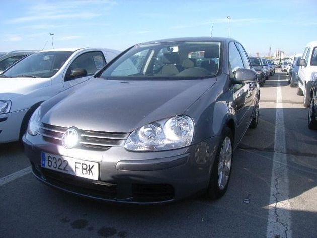 VOLKSWAGEN GOLF 2.0 TDI SPORTLI