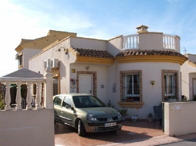 Chalet con 2 dormitorios se vende en Guardamar del Segura, Costa Blanca