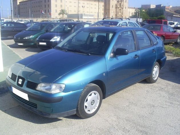 VOLKSWAGEN BORA 1.9TDI