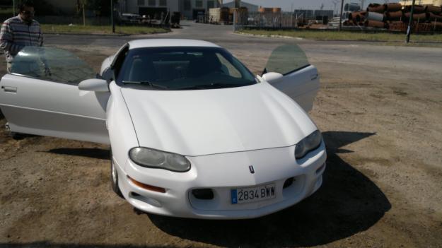 Vendo Chevrolet camaro del Año 1998