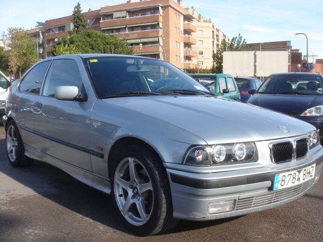 BMW 318ti Compact