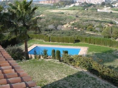 Chalet con 4 dormitorios se vende en Manilva, Costa del Sol