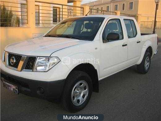 Nissan Navara 4X2 Doble Cabina SE