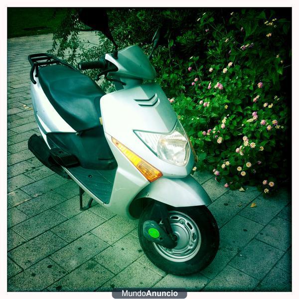 Oportunidad se vende Honda Lead 100cc