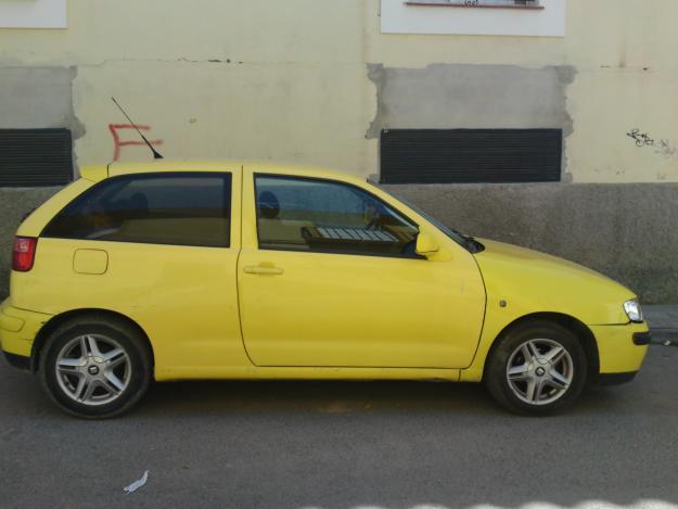 Seat Ibiza Stella 1.4 60 cv año 2000 3 puertas