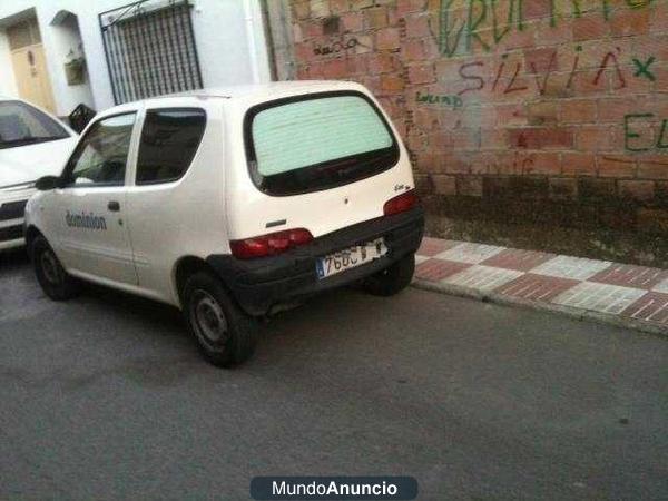 Fiat 600 1.1 Base Active