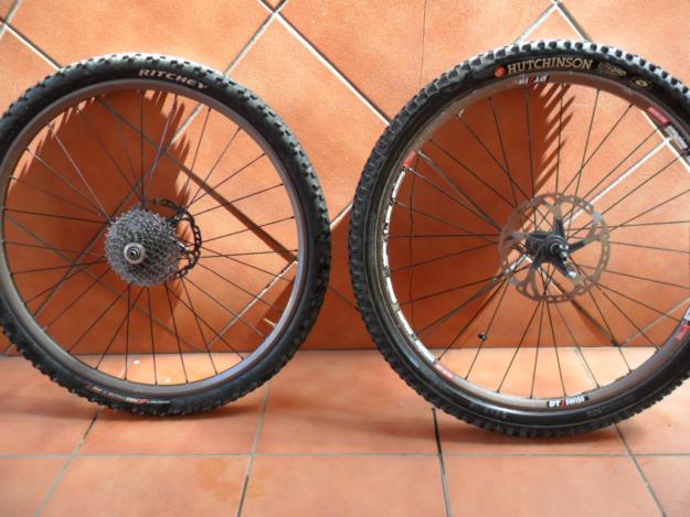 VENDO RUEDAS DE BICICLETA DE MONTAÑA,MUY LIGERAS