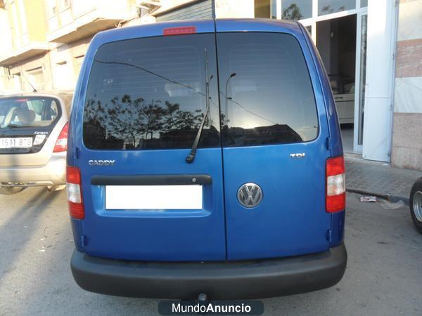 Volskwagen cadyy 1.9 TDI del año 2.006