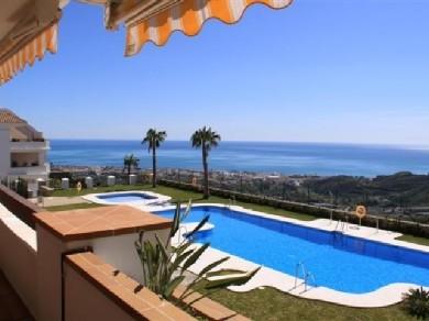 Apartamento con 2 dormitorios se vende en Rincon de la Victoria, Costa del Sol, Axarquia