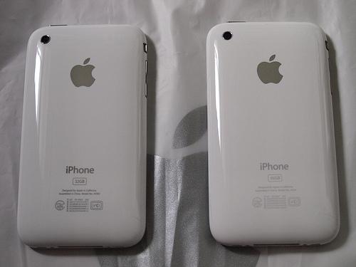 Vendo iPhone 3G, 16GB Blanco el Más Vendido, Libre
