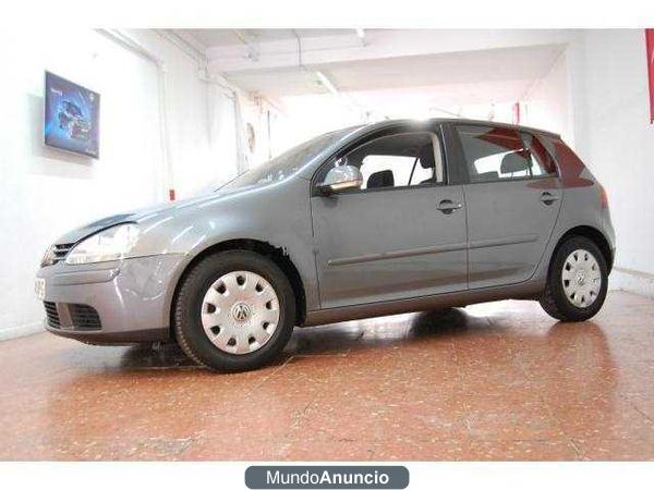 Volkswagen Golf V 1.9TDI  105cv 5 P --RESERVA