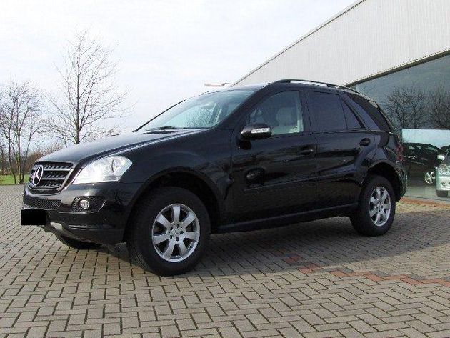 Mercedes-Benz ML 280 CDI Navi Dachreling PTS Tel Shz .15.890 EUR