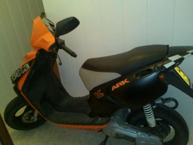 Scooter Beta Ark 50