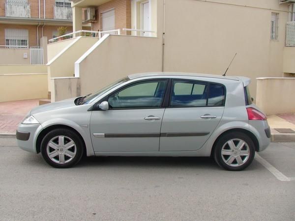 Renault Megane Emotion 1.5DCI   5 puertas