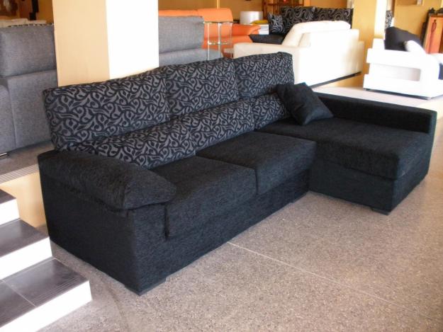 GRAN CANTIDAD DE SOFAS A COSTE RENOVAMOS 2011 