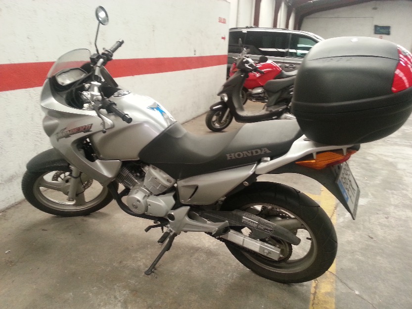 Honda Varadero 125, 7.000 kms