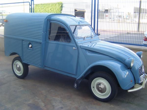 Citroen 2 cv furgoneta