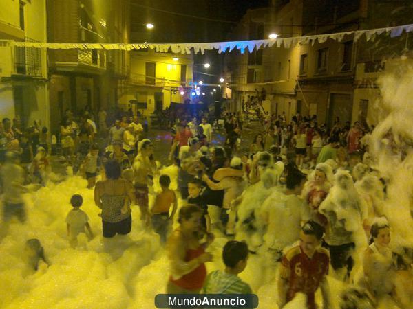 se alquilan castillos hinchables y maquina de espuma