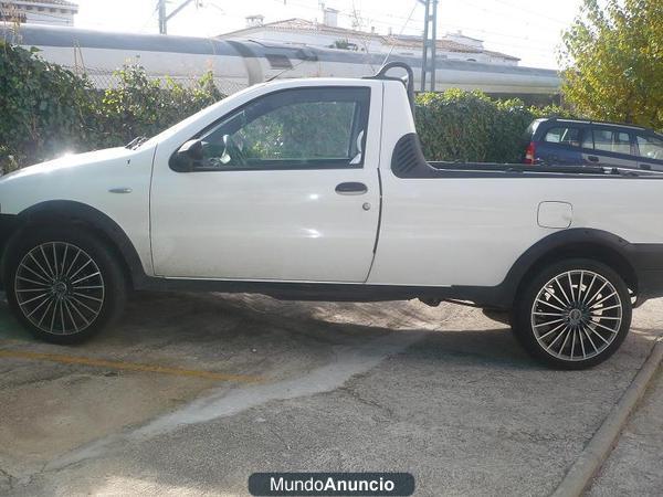 SE VENDE FIAT STRADA 98.000 KILOMETROS NUEVA