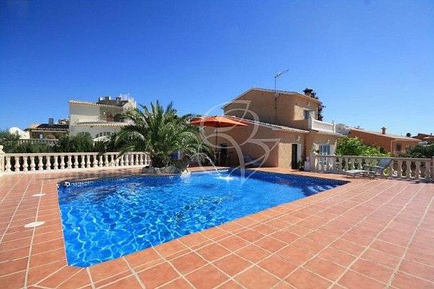 Chalet en venta en Benitachell/Benitatxell, Alicante (Costa Blanca)