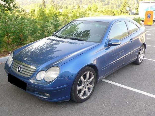 2002 Mercedes-Benz C 220 EVOLUTION Azul