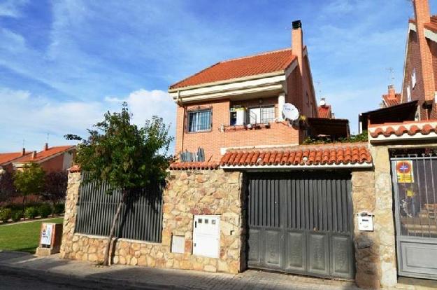 Casa adosada en Mejorada del Campo