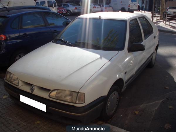 VENDO RENAULT R19-DRIVER 1.4 (BARCELONA),