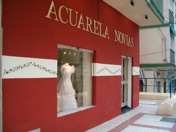 ACUARELA NOVIAS - VENTA Y ALQUILER DE TRAJES DE NOVIA