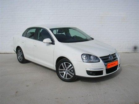 VOLKSWAGEN JETTA 1.9TDI EDITION - Leon