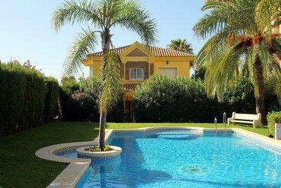 Chalet en venta en Estepona, Málaga (Costa del Sol)