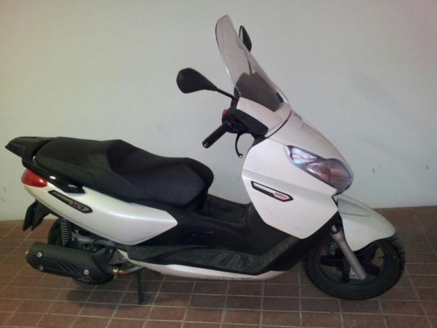 Se vende Piaggio X7