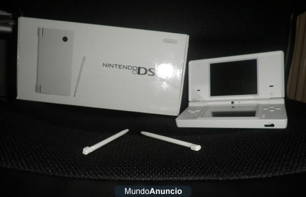 NDSI WIFI BLANCA + JUEGO ANIMAL CROSSING