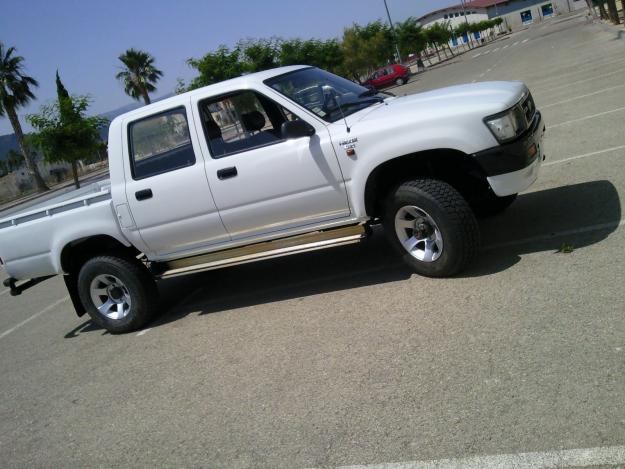 Toyota hilux pick up